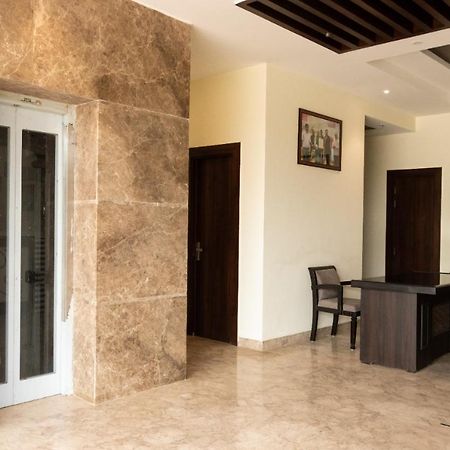 Hotel Sourav Park Inn Agra Агра Экстерьер фото