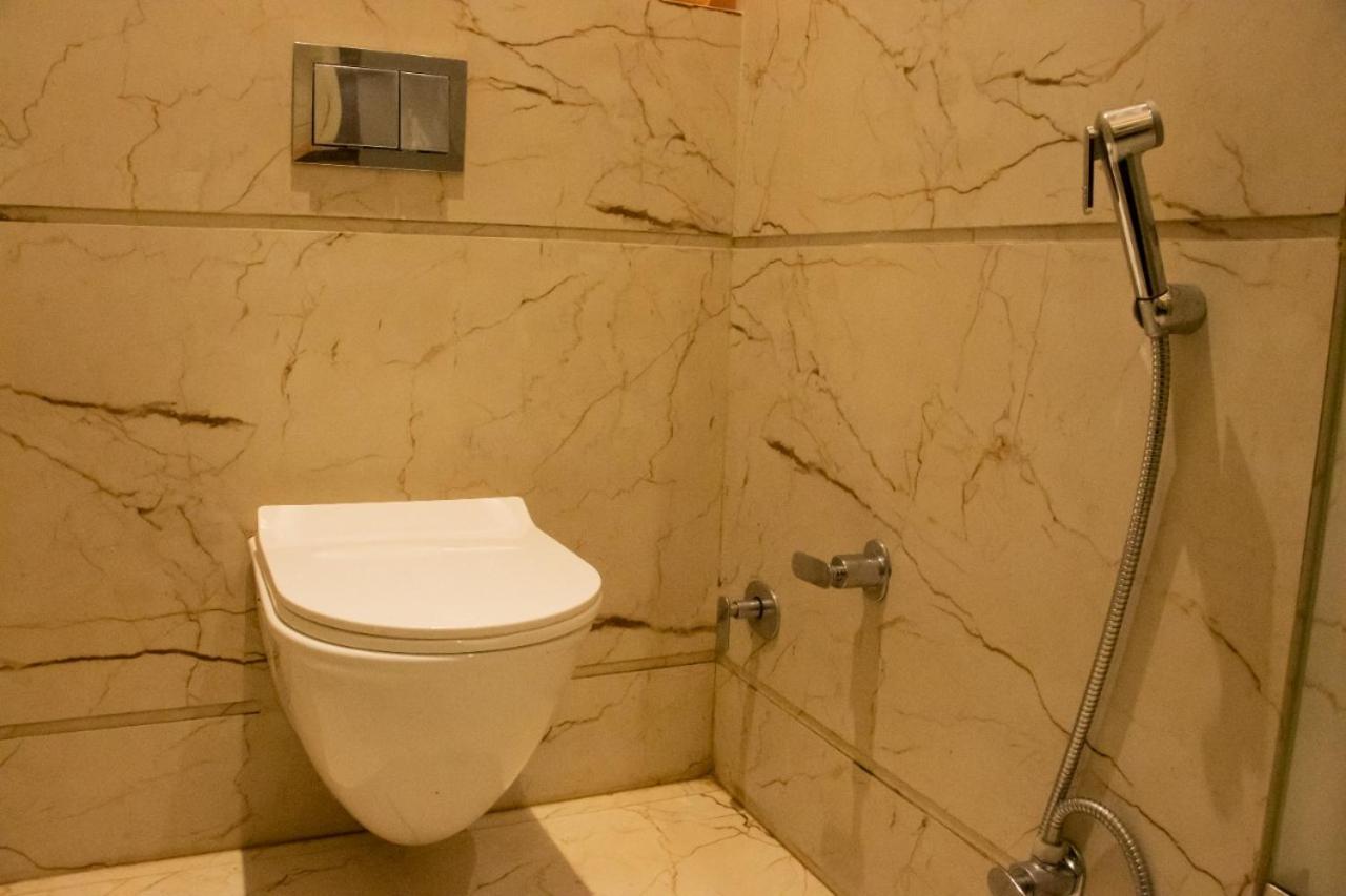 Hotel Sourav Park Inn Agra Агра Экстерьер фото